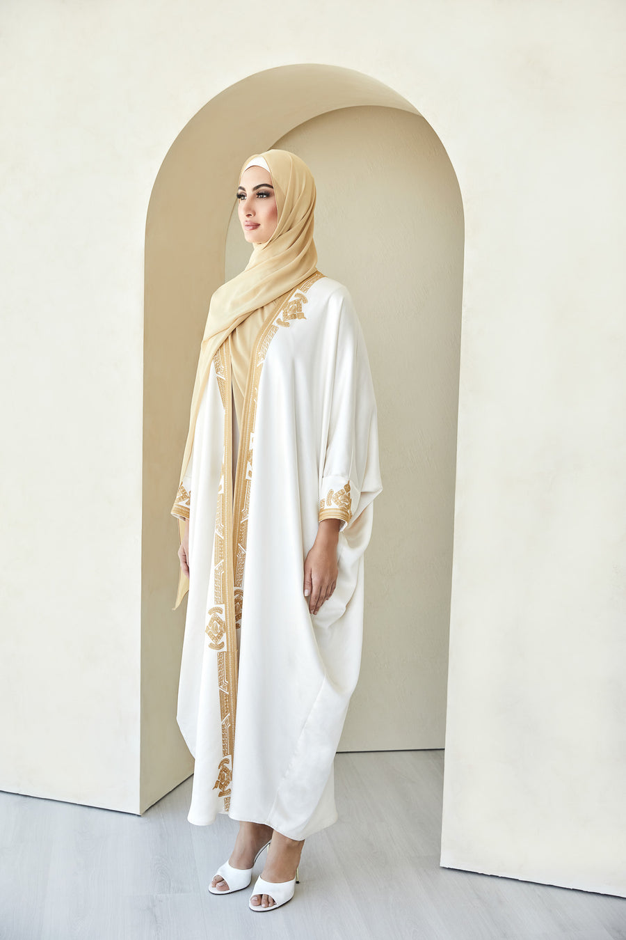 Amore Abaya